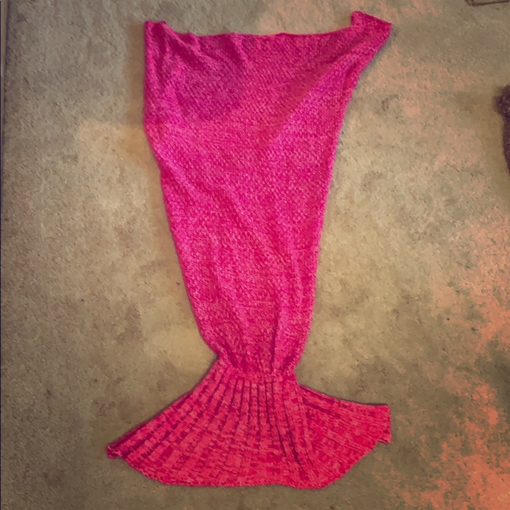 Mermaid tail blanket